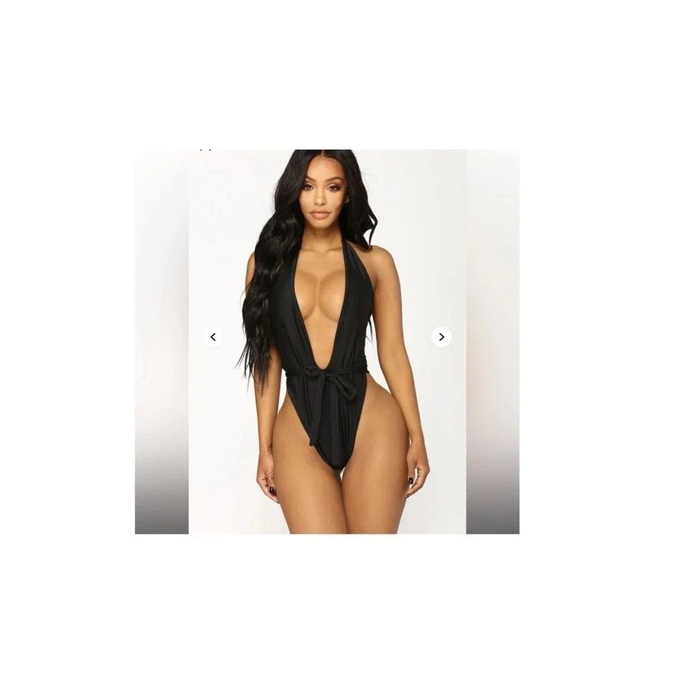 Fashion Nova Marbella Black Plunge V Neck One Piece Swimsuit Small NWT